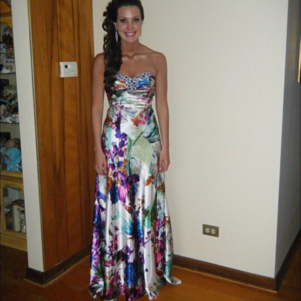 Prom dress